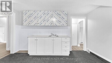 908 Trafalgar St in London, ON - Building Photo - Building Photo