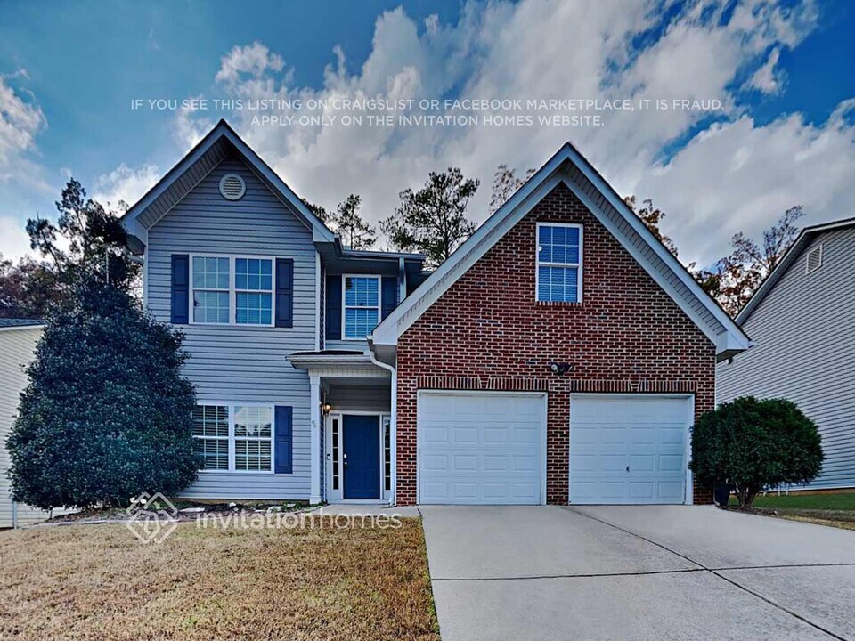 169 Hawthorn Dr in Dallas, GA - Building Photo