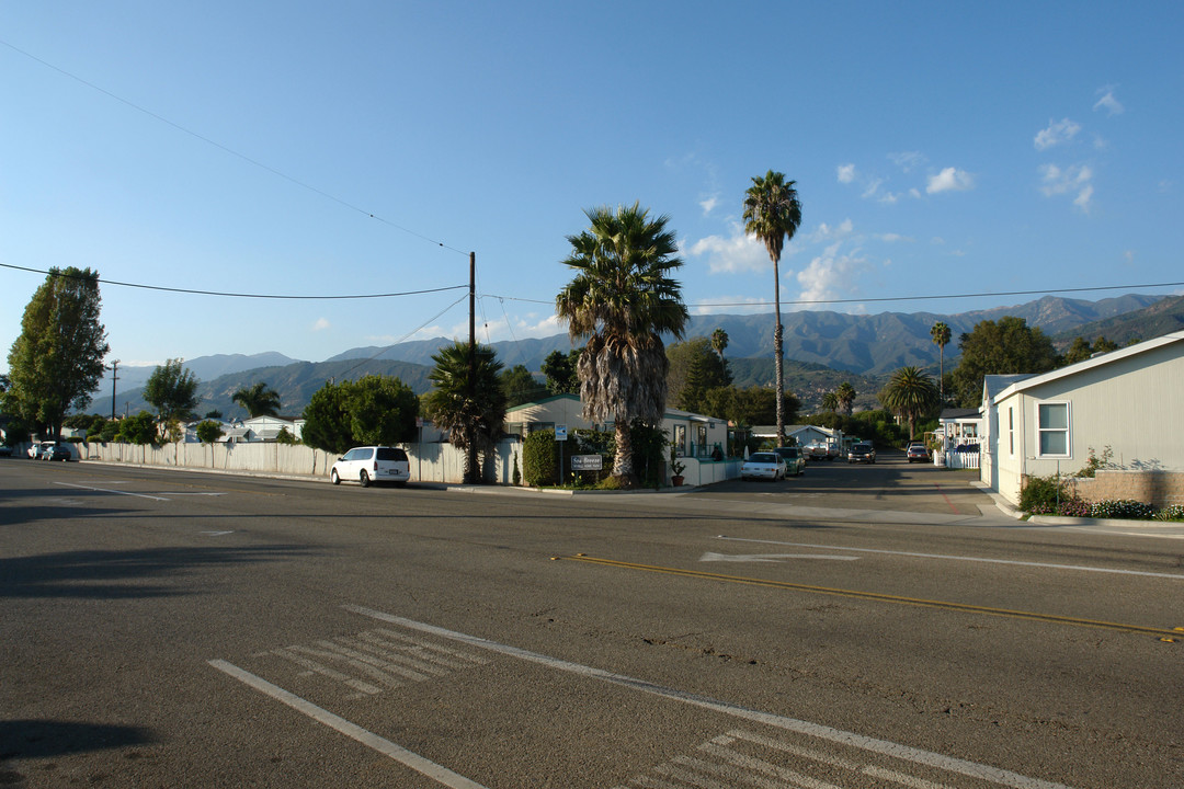 4400 Carpinteria Ave in Carpinteria, CA - Building Photo