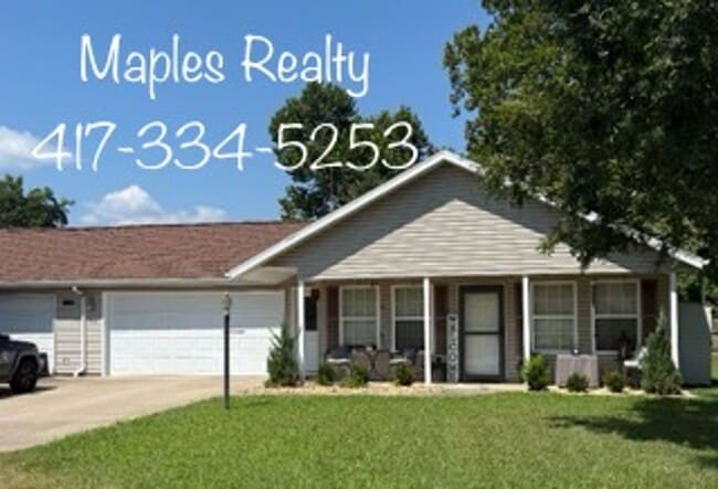 property at 218 Pickett Ridge Ct