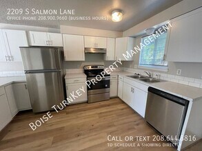 2209 S Salmon Ln in Boise, ID - Building Photo - Building Photo