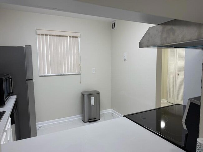 property at 3000 Riverside Dr