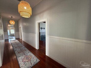 1106 E Jackson St in Pensacola, FL - Building Photo - Building Photo