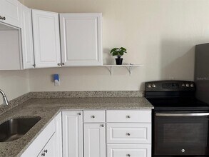 623 Beckett Way in Tarpon Springs, FL - Building Photo - Building Photo