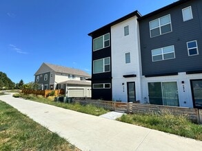 2474 W 167th Ln in Broomfield, CO - Building Photo - Building Photo