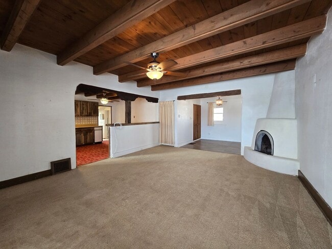 27633 W Frontage Rd in Santa Fe, NM - Building Photo - Building Photo