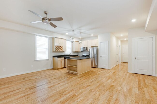 1101 Oakwood Ave in Richmond, VA - Building Photo - Building Photo