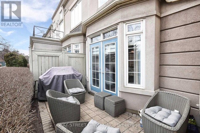 3-TH3 Rean Dr in Toronto, ON - Building Photo - Building Photo