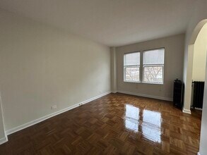 538 W Cornelia Ave in Chicago, IL - Foto de edificio - Building Photo