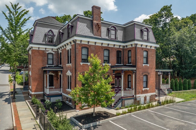 The Union Street Historic District