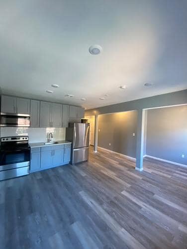 property at 85 William St
