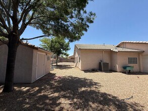 3208 Jennifer Ave in Kingman, AZ - Building Photo - Building Photo