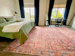 8180 E Shea Blvd, Unit 1082 in Scottsdale, AZ - Foto de edificio - Building Photo