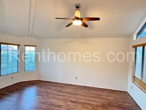 14265 Marianopolis Way in San Diego, CA - Building Photo - Building Photo