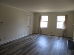344-C Hanover Arms Ct in Winston-Salem, NC - Building Photo - Building Photo