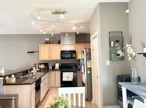 2225 Naomi St in Houston, TX - Building Photo - Building Photo