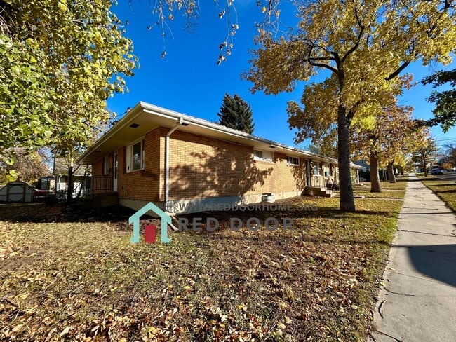 property at 1000 8th Ave S
