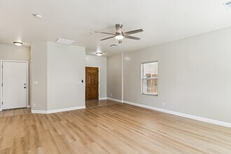 8777 W Aster Dr in Peoria, AZ - Building Photo - Building Photo