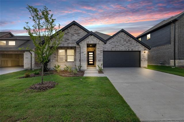 property at 913 Elijah Ln