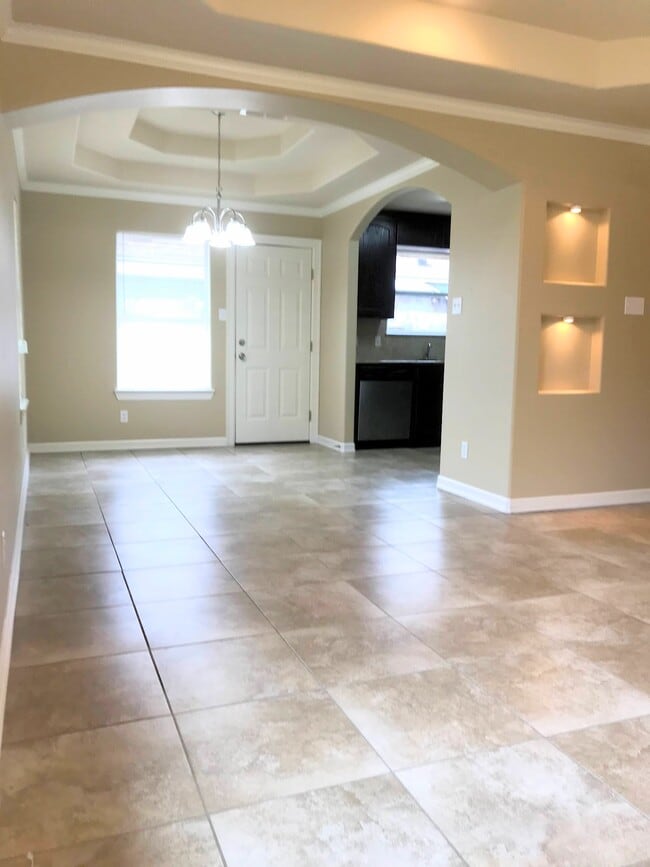3607 Sheraton Ave, Unit A