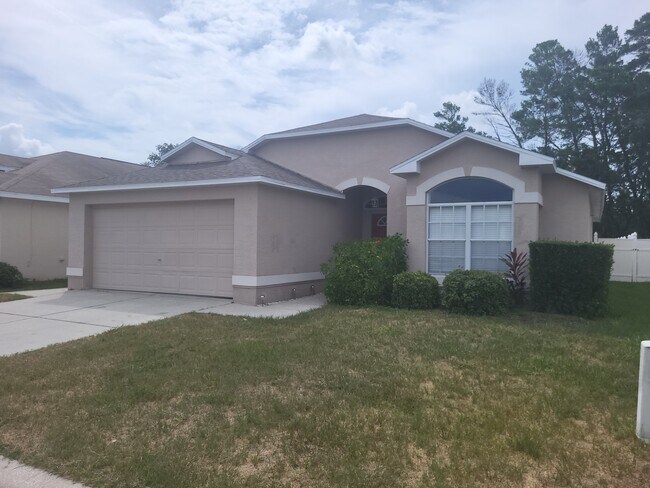 7916 Floradora Dr in New Port Richey, FL - Foto de edificio - Building Photo