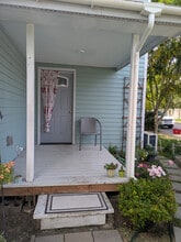 4185 Monroe Ave NE, Unit A in Salem, OR - Building Photo - Building Photo