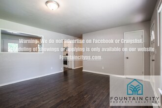 1808 N Kiger Rd in Independence, MO - Building Photo - Building Photo