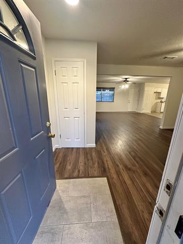 1017 Calcutta St in Hurst, TX - Building Photo - Building Photo