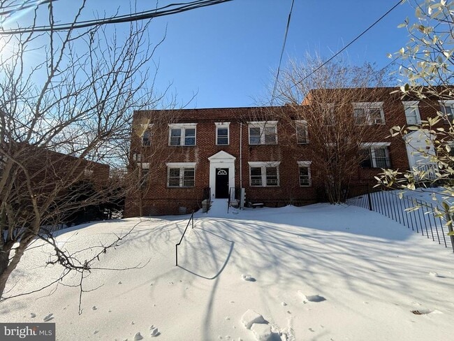 property at 2621 30th St SE