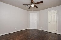 3615 Dennis St photo'