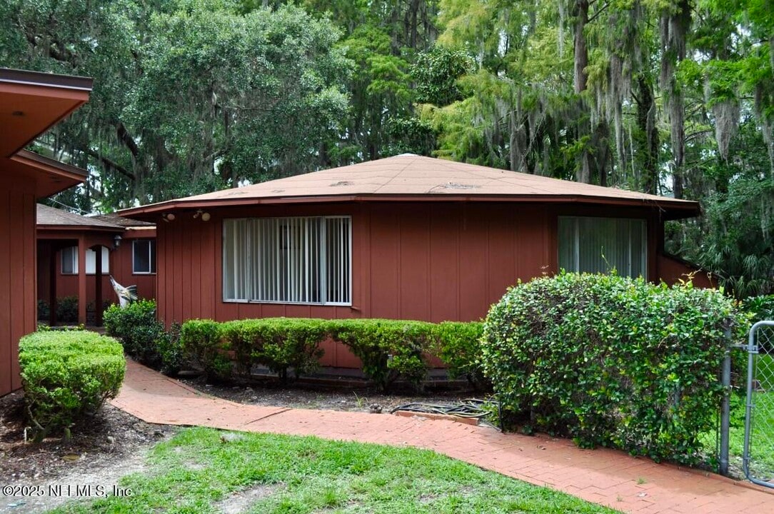 6410 San Jose Blvd in Jacksonville, FL - Building Photo