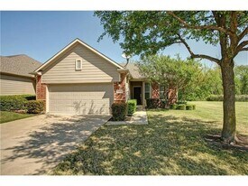 3133 Judge Holland Ln in Plano, TX - Building Photo