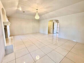 2207 N Washington Ave in Roswell, NM - Building Photo - Building Photo