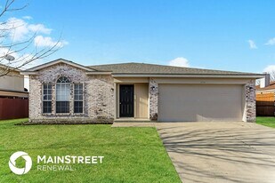 6736 Bighorn Ridge in Arlington, TX - Building Photo