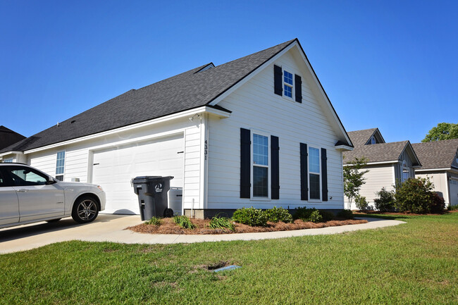 4331 Autumn Ridge in Valdosta, GA - Building Photo - Building Photo