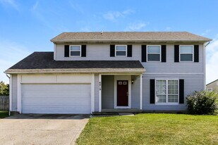 6019 Tipperary Dr in Galloway, OH - Building Photo