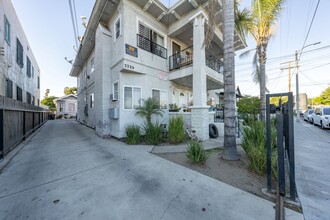 2323 Wall St in Los Angeles, CA - Building Photo - Building Photo