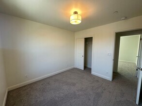 3935 W Payson Ave in Visalia, CA - Building Photo - Building Photo