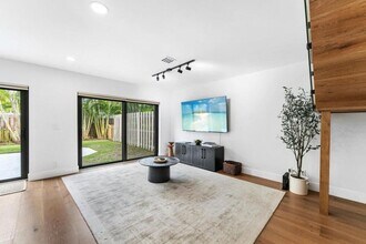 5610 S Ocean Blvd in Boca Raton, FL - Building Photo - Building Photo