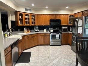 3031 Pine Forest Dr in Palm Harbor, FL - Building Photo - Building Photo