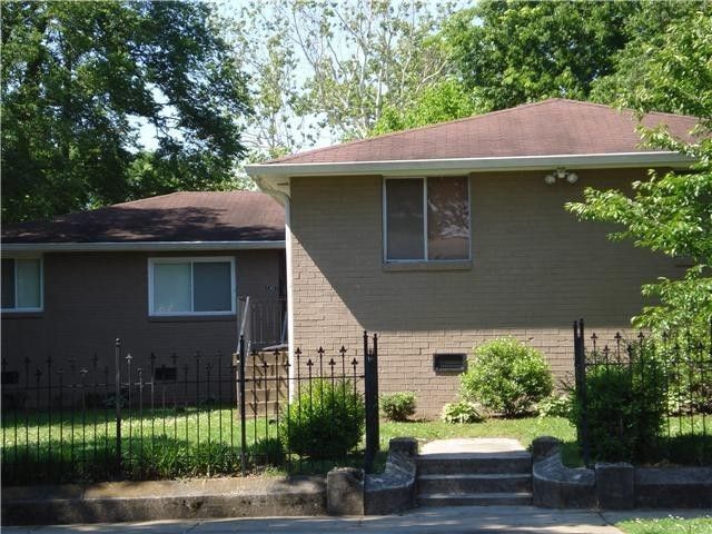 property at 1401 Arthur Ave