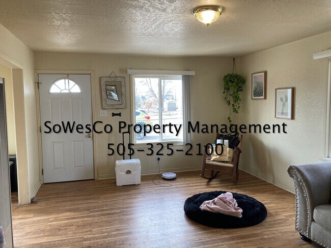 2408 1/2 N Hutton Ave in Farmington, NM - Building Photo - Building Photo
