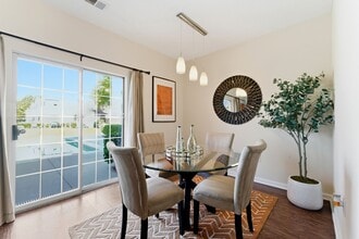 Battle Creek Village Townhomes in Jonesboro, GA - Building Photo - Building Photo