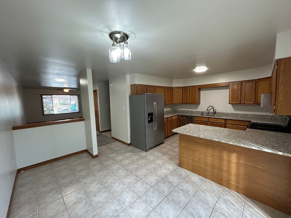 1283 Lake Charles Ave in Porter, IN - Building Photo