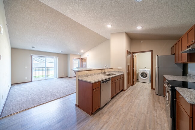 Ward Rentals in Hutchinson in Hutchinson, MN - Foto de edificio - Interior Photo