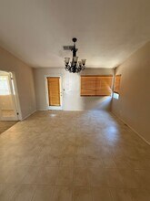 4703 Saguaro Ct in Bakersfield, CA - Building Photo - Building Photo