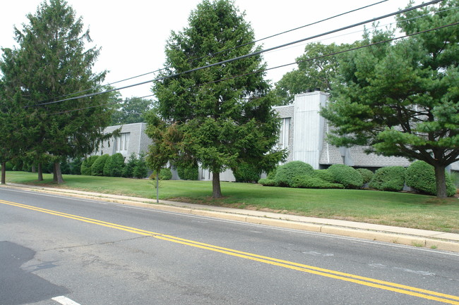 Ocean Pines in Point Pleasant Beach, NJ - Building Photo - Building Photo