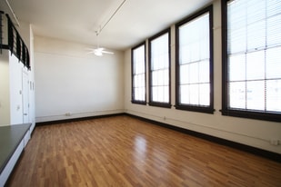 301 Central Ave NE in Albuquerque, NM - Building Photo