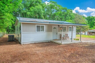 812 Edney Ave E in Crestview, FL - Building Photo - Building Photo