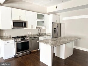 1620 E St NE in Washington, DC - Building Photo - Building Photo